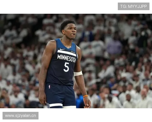 爱德华兹19投11中独砍31分难救球队失利 带队仍未能逆转对手