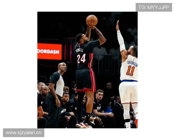 鲍威尔首节火力全开 三分2中4罚3中高效贡献11分2板2助